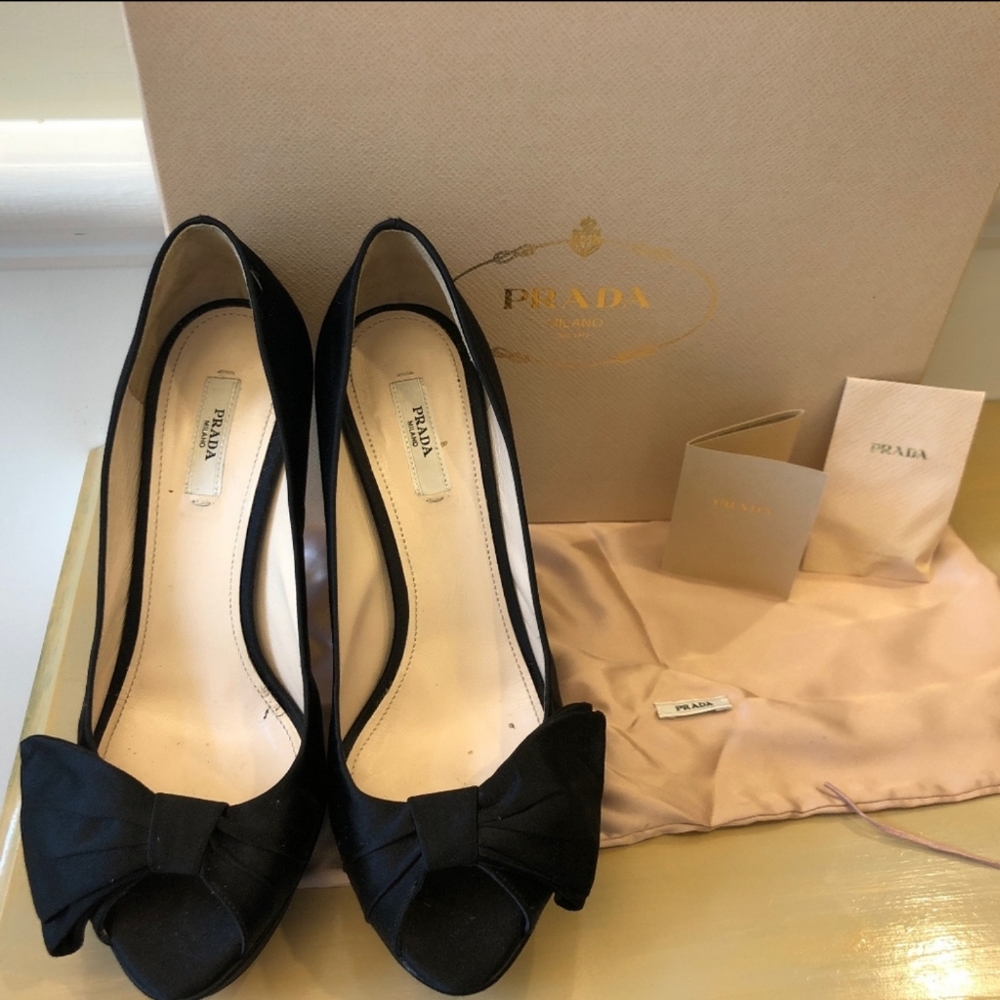 Gorgeous Prada Black Platform Stiletto Pumps